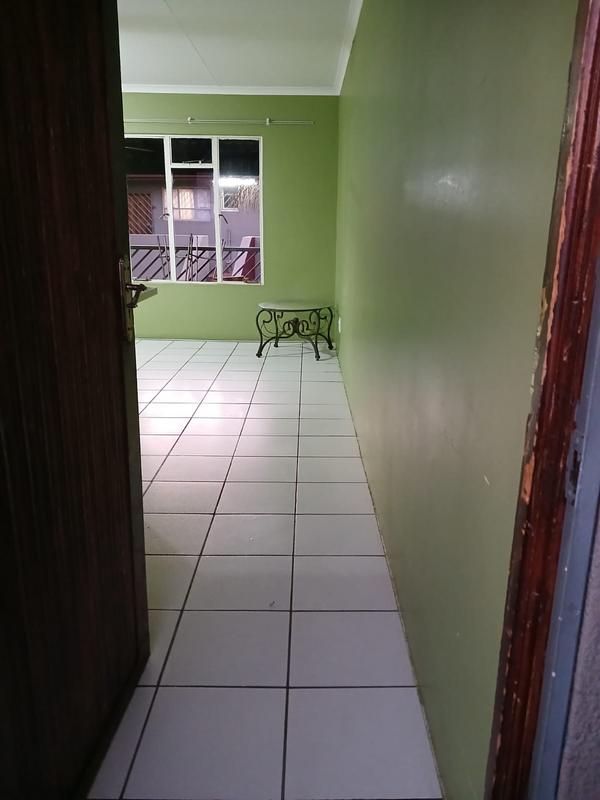 2 Bedroom Property for Sale in Benoni Gauteng
