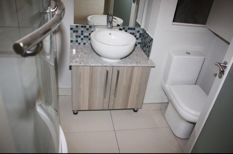 To Let 2 Bedroom Property for Rent in Rivonia Gauteng