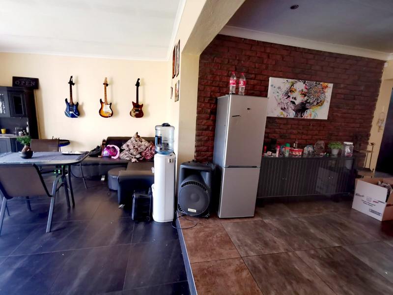 To Let 3 Bedroom Property for Rent in Edelweiss Gauteng