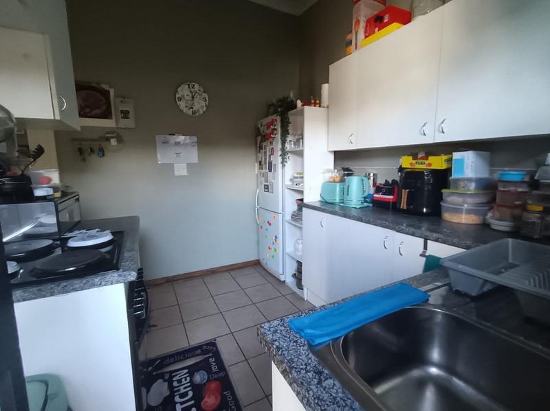 To Let 2 Bedroom Property for Rent in Petersfield Gauteng
