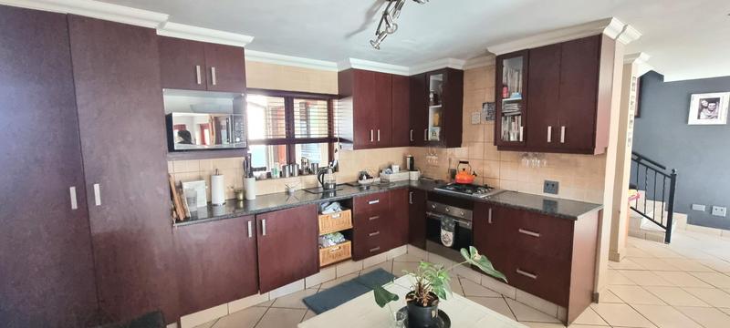 3 Bedroom Property for Sale in Amberfield Gauteng