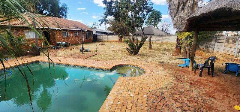 3 Bedroom Property for Sale in Hesteapark Gauteng