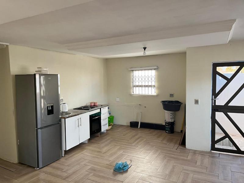 3 Bedroom Property for Sale in Bram Fischerville Gauteng