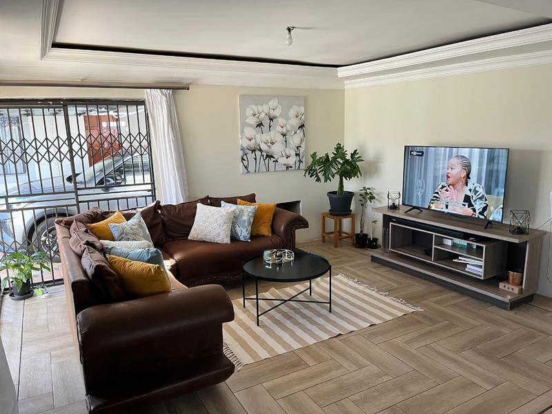 3 Bedroom Property for Sale in Bram Fischerville Gauteng
