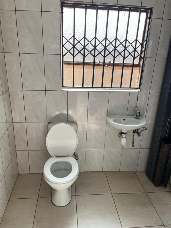 3 Bedroom Property for Sale in Bram Fischerville Gauteng