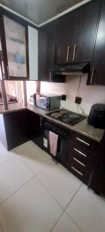 2 Bedroom Property for Sale in Protea Glen Gauteng