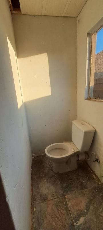 2 Bedroom Property for Sale in Protea Glen Gauteng