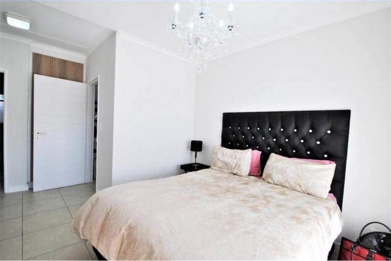 2 Bedroom Property for Sale in Linbro Park Gauteng