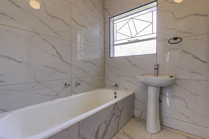 4 Bedroom Property for Sale in Birch Acres Gauteng