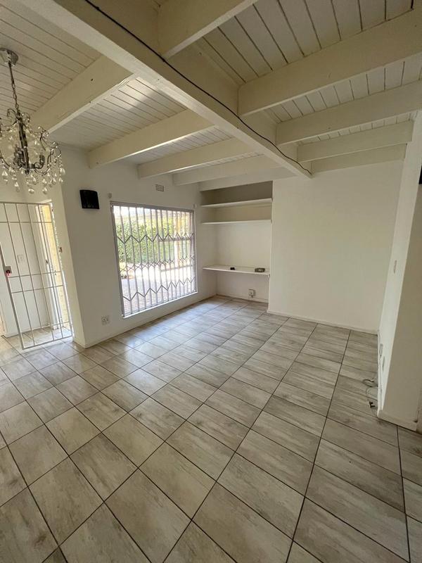 To Let 2 Bedroom Property for Rent in Bryanston Gauteng