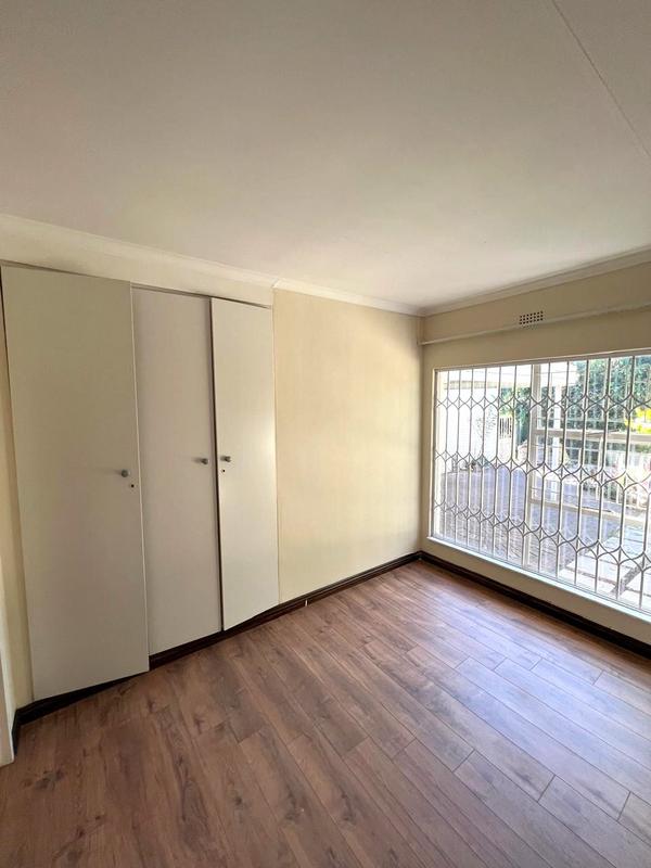 To Let 2 Bedroom Property for Rent in Bryanston Gauteng