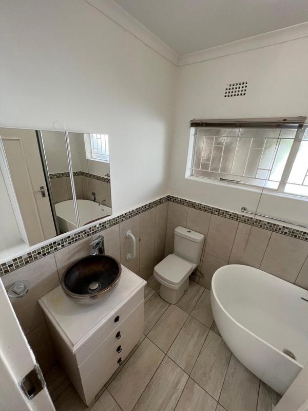 To Let 2 Bedroom Property for Rent in Bryanston Gauteng