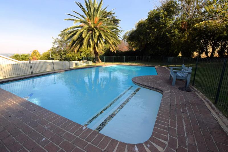 To Let 2 Bedroom Property for Rent in Bryanston Gauteng