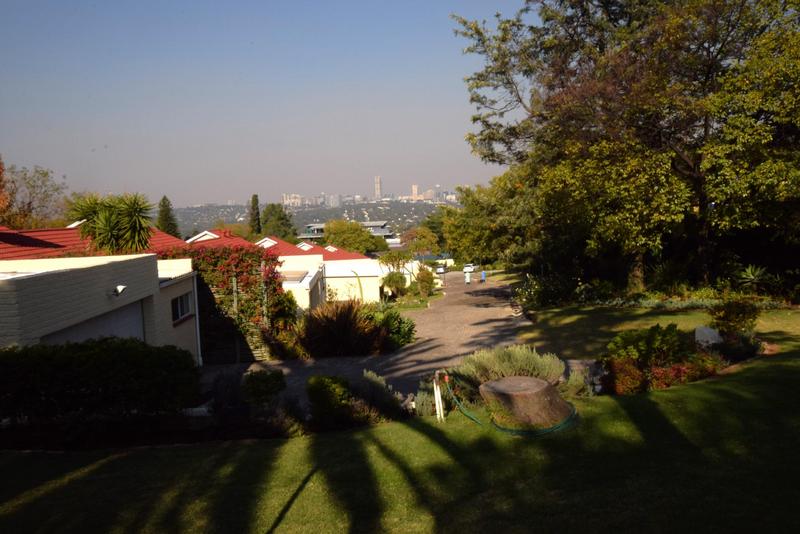 To Let 2 Bedroom Property for Rent in Bryanston Gauteng