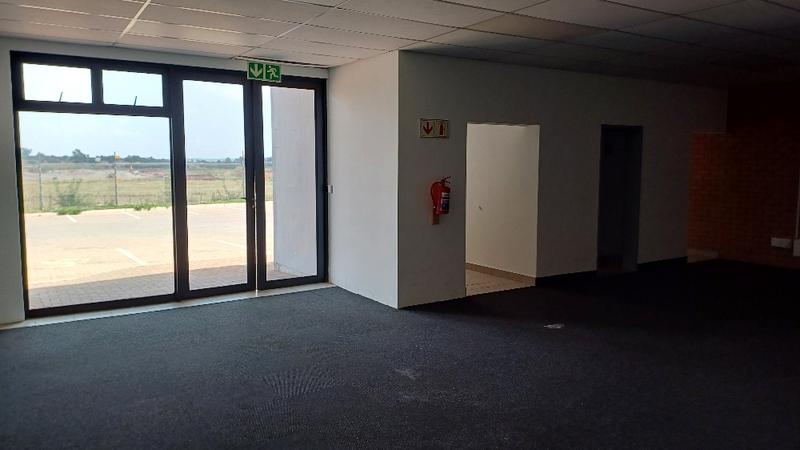 To Let commercial Property for Rent in Olifantsfontein Gauteng