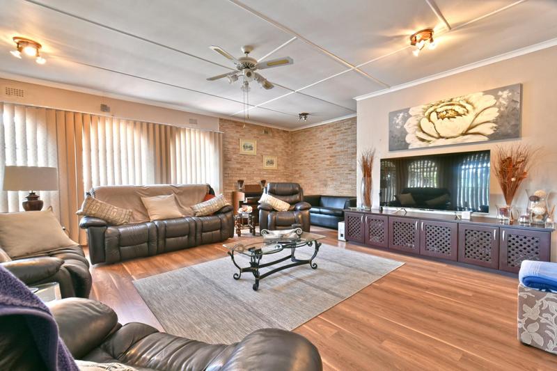3 Bedroom Property for Sale in Brackenhurst Gauteng