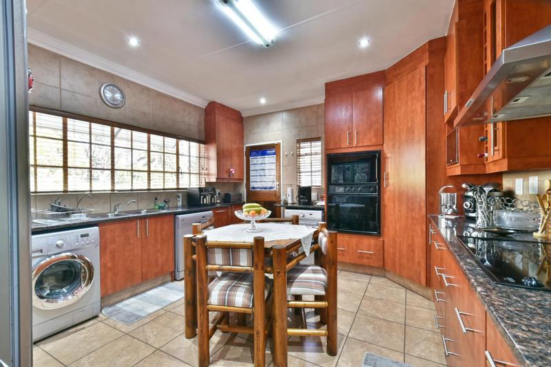 3 Bedroom Property for Sale in Brackenhurst Gauteng