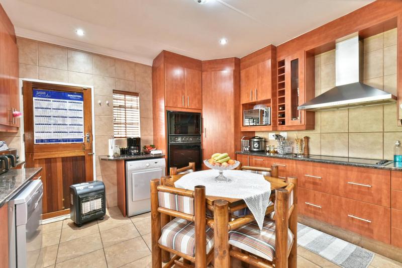 3 Bedroom Property for Sale in Brackenhurst Gauteng