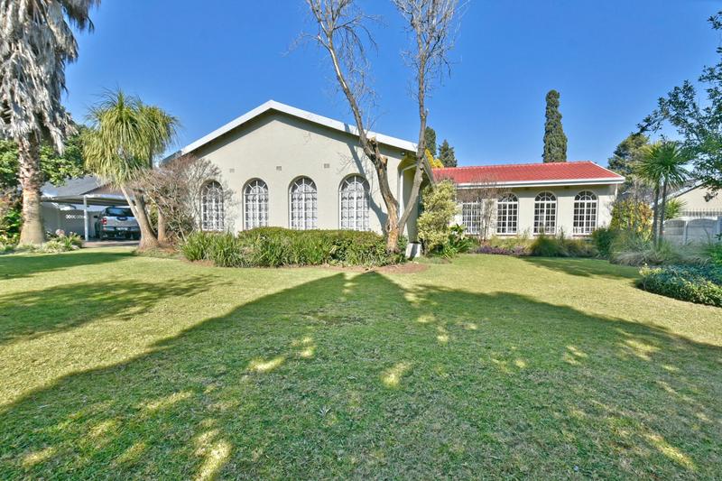 3 Bedroom Property for Sale in Brackenhurst Gauteng