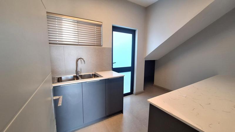 To Let 3 Bedroom Property for Rent in Midstream Meadows Gauteng