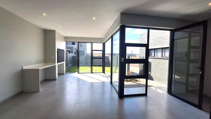 To Let 3 Bedroom Property for Rent in Midstream Meadows Gauteng