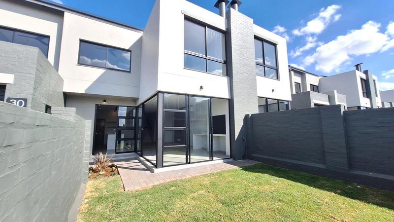 To Let 3 Bedroom Property for Rent in Midstream Meadows Gauteng