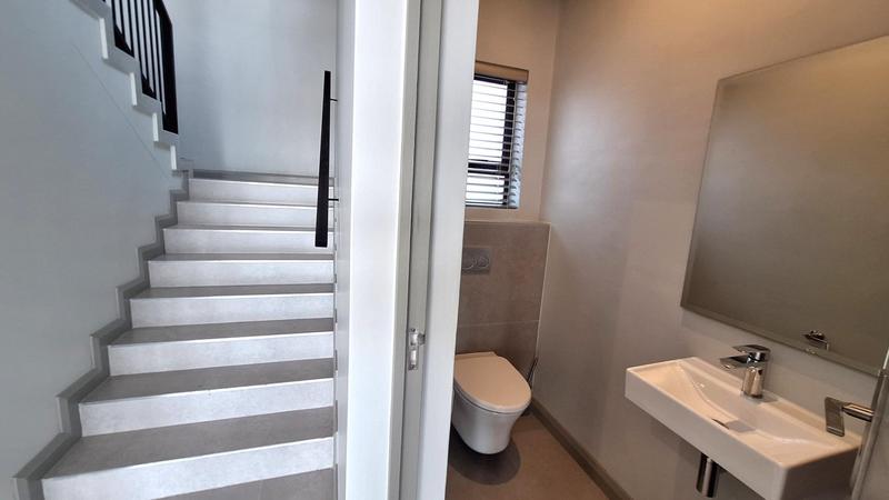 To Let 3 Bedroom Property for Rent in Midstream Meadows Gauteng
