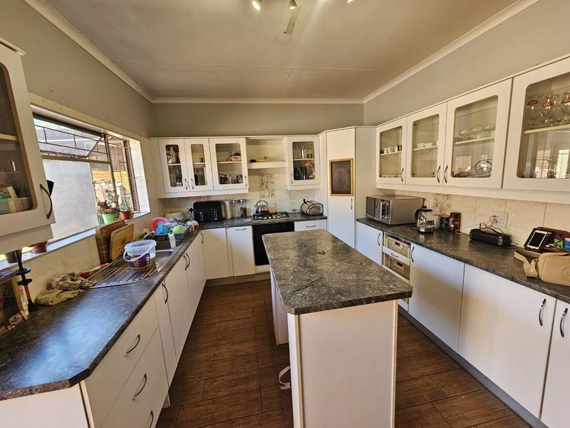 3 Bedroom Property for Sale in Sinoville Gauteng