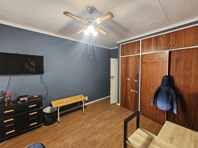 3 Bedroom Property for Sale in Sinoville Gauteng