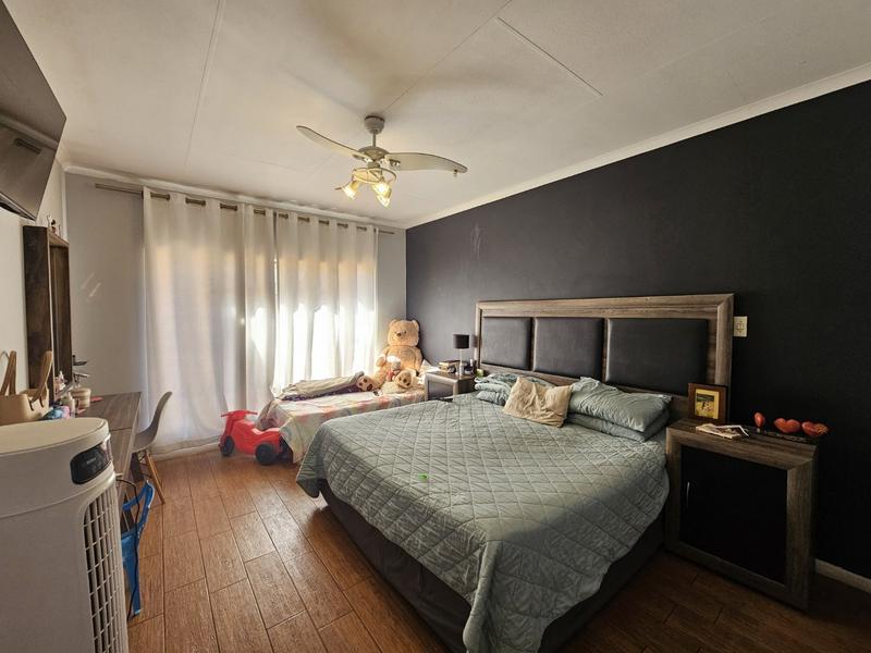 3 Bedroom Property for Sale in Sinoville Gauteng