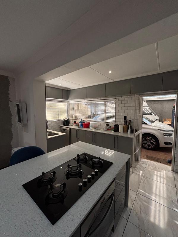 To Let 3 Bedroom Property for Rent in Highway Gardens Gauteng