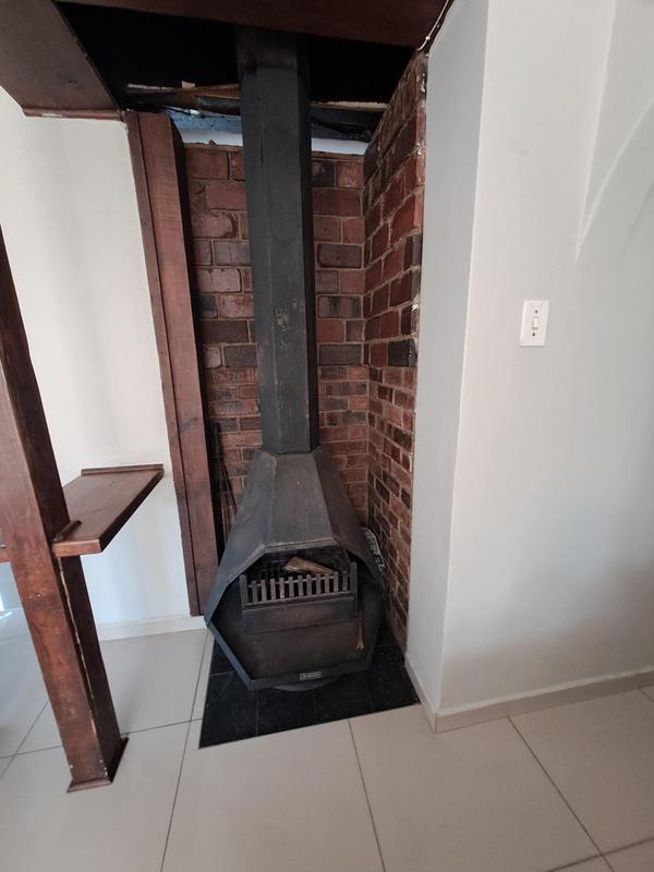 To Let 3 Bedroom Property for Rent in Symhurst Gauteng