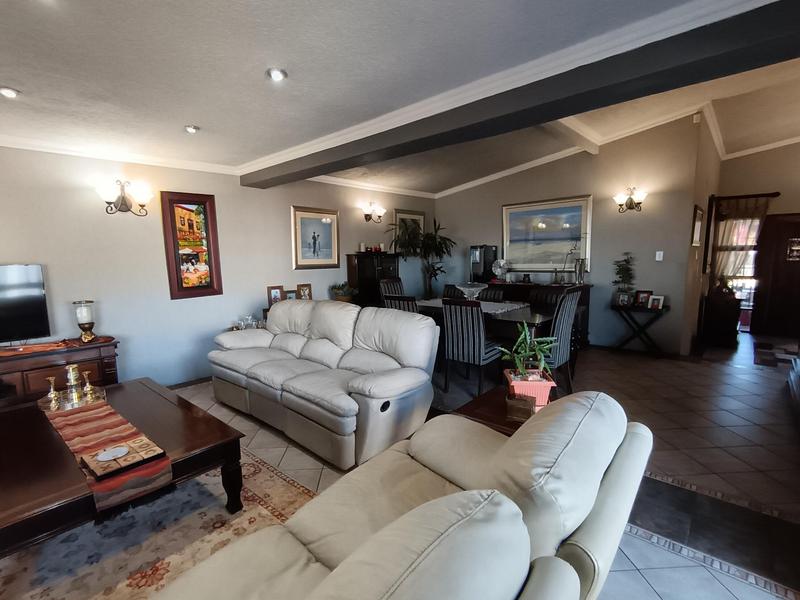 3 Bedroom Property for Sale in Sunnyridge Gauteng