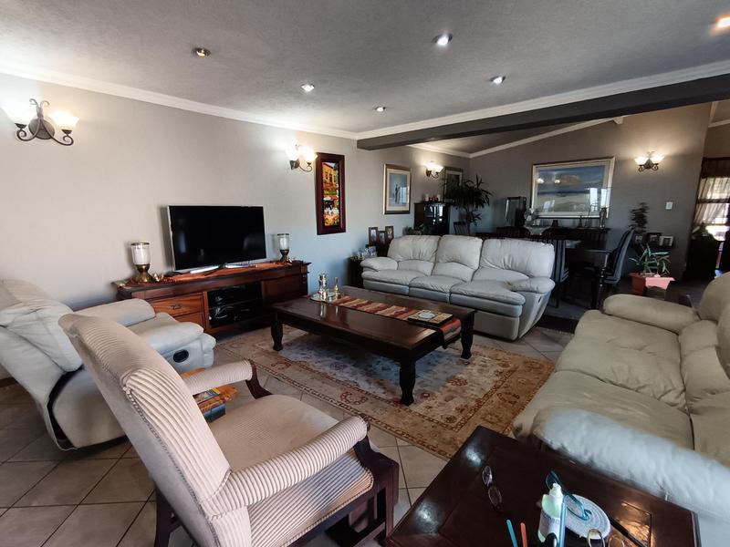 3 Bedroom Property for Sale in Sunnyridge Gauteng