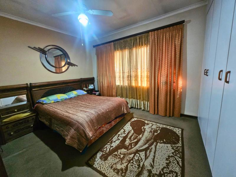 2 Bedroom Property for Sale in Norkem Park Gauteng