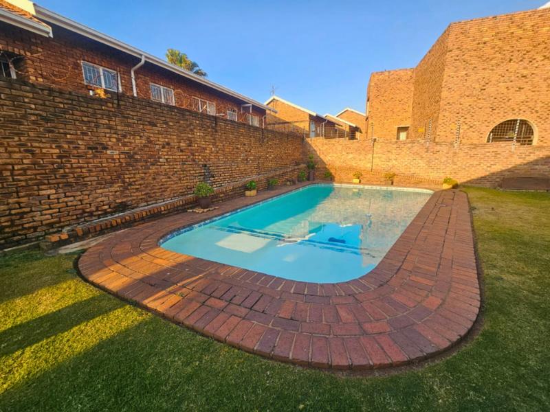 2 Bedroom Property for Sale in Norkem Park Gauteng