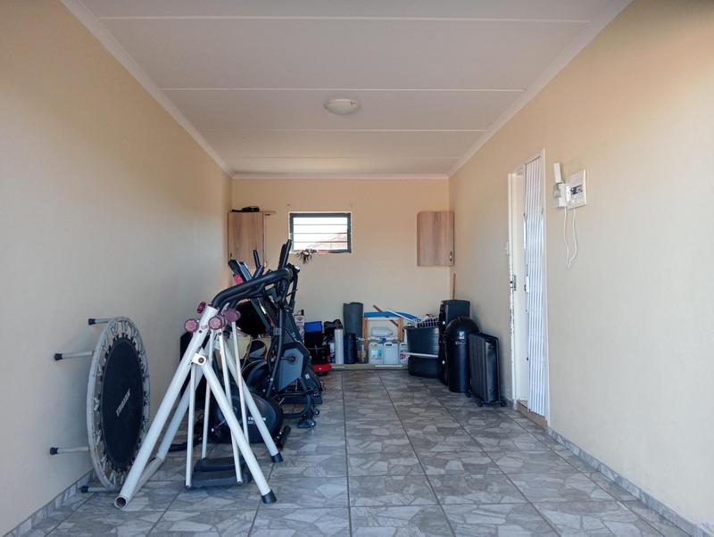 3 Bedroom Property for Sale in Mindalore Gauteng