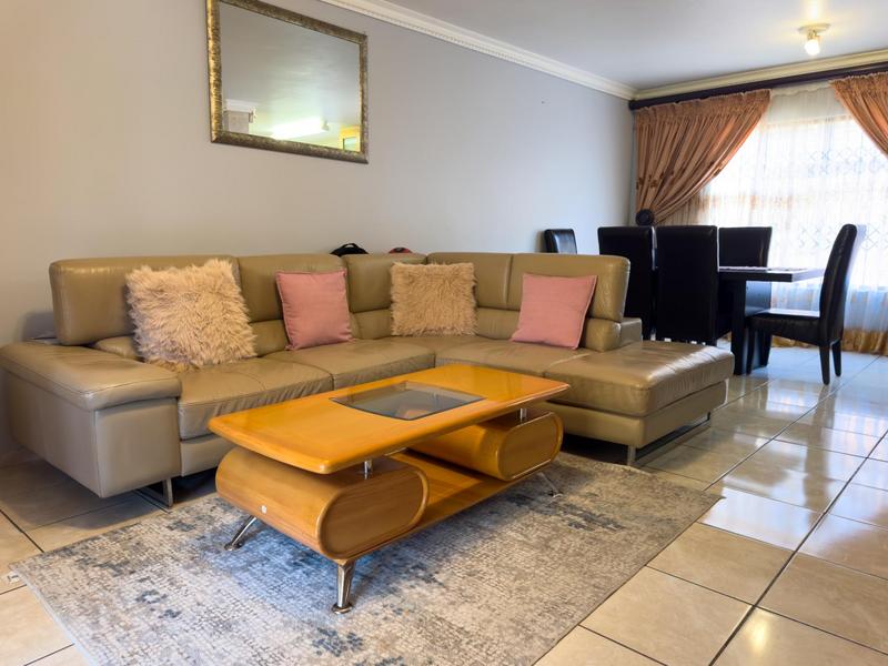 3 Bedroom Property for Sale in Willowbrook Gauteng
