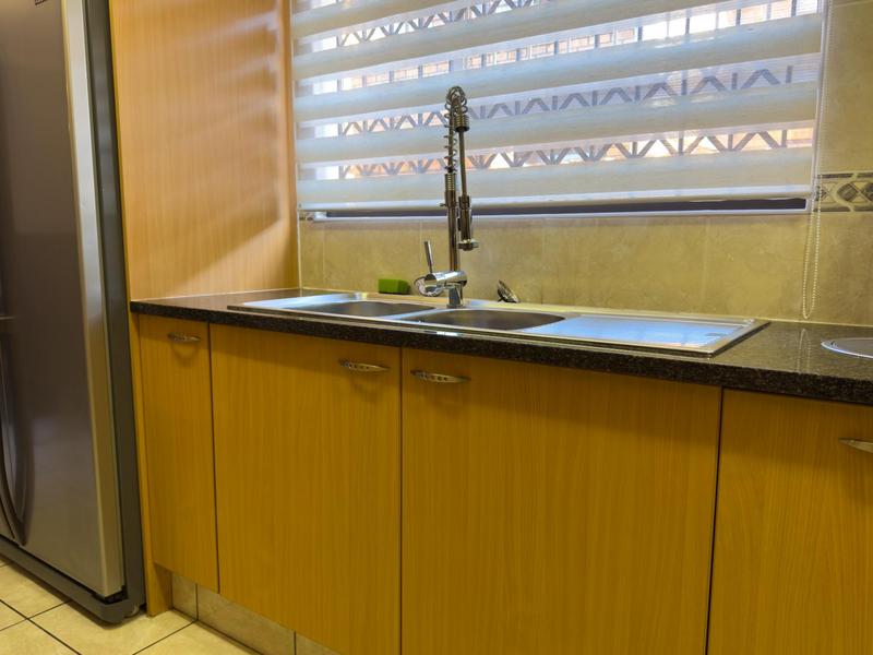 3 Bedroom Property for Sale in Willowbrook Gauteng