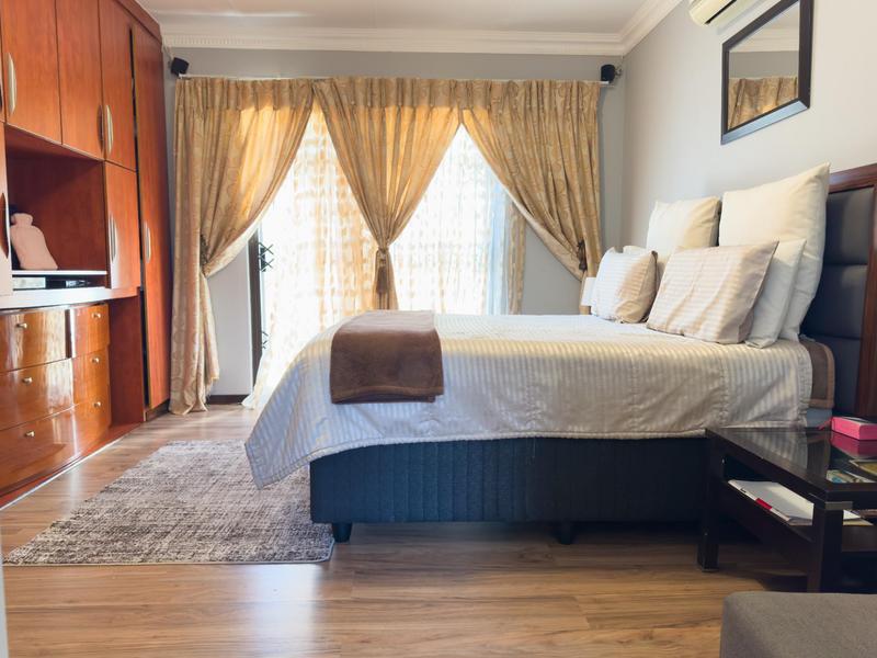 3 Bedroom Property for Sale in Willowbrook Gauteng