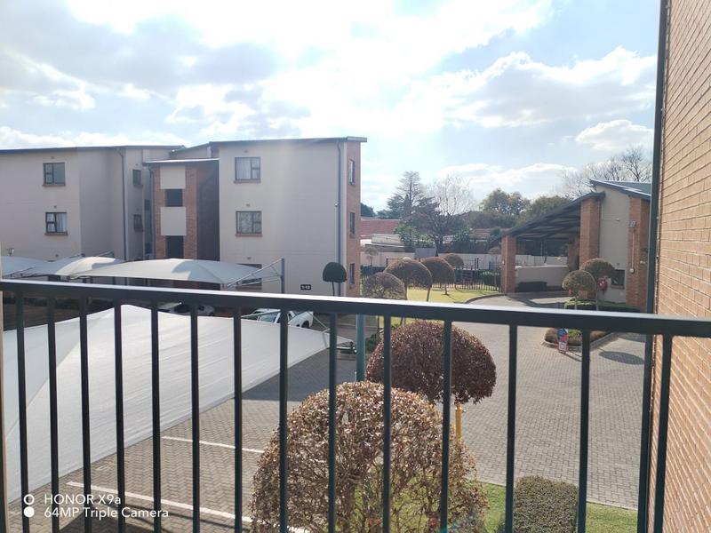 To Let 2 Bedroom Property for Rent in Ravenswood Gauteng