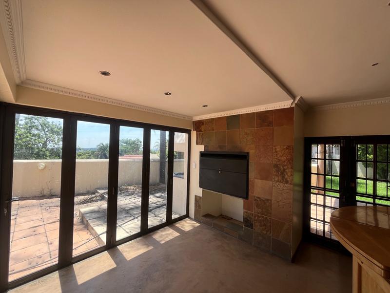 5 Bedroom Property for Sale in Waterkloof Heights Gauteng