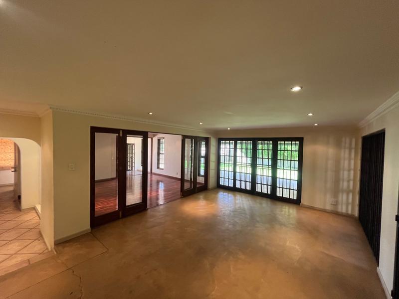5 Bedroom Property for Sale in Waterkloof Heights Gauteng