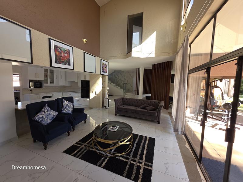 To Let 5 Bedroom Property for Rent in Bryanston Gauteng