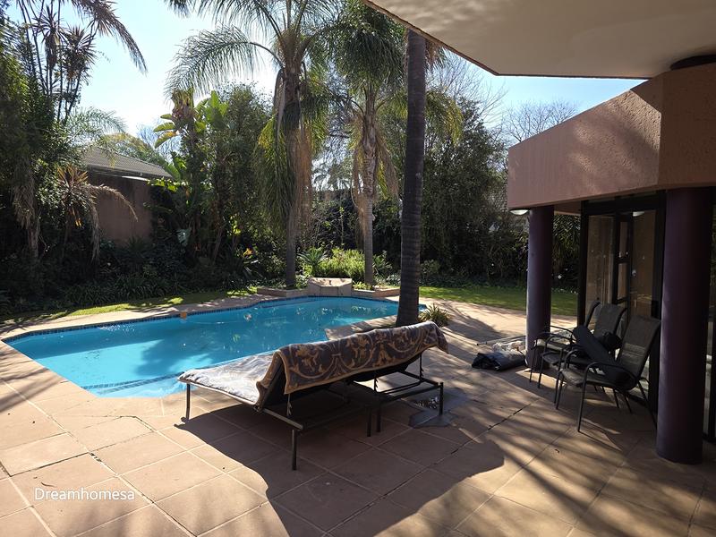 To Let 5 Bedroom Property for Rent in Bryanston Gauteng