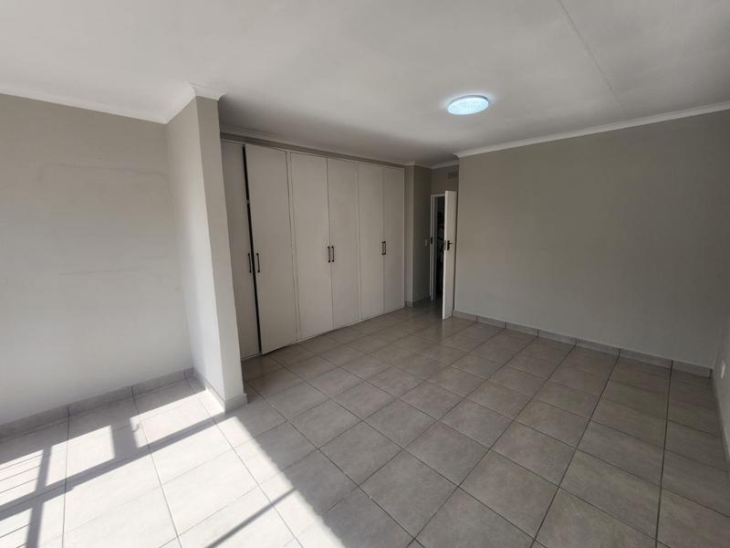 2 Bedroom Property for Sale in Brackendowns Gauteng