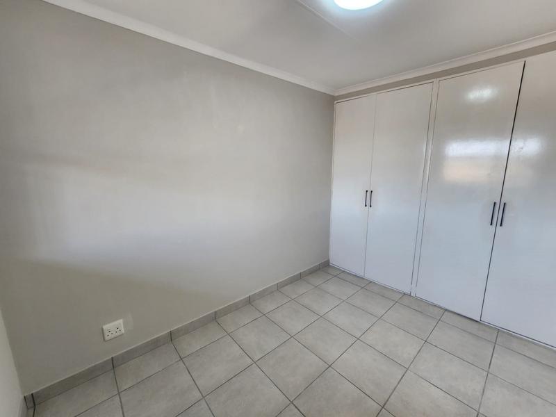 2 Bedroom Property for Sale in Brackendowns Gauteng