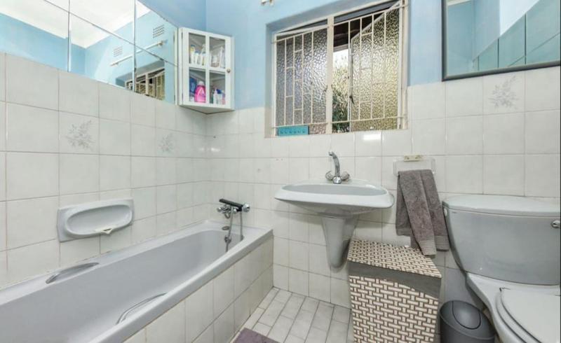 3 Bedroom Property for Sale in Brackendowns Gauteng