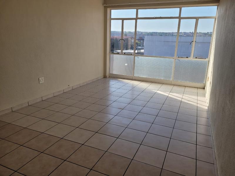 3 Bedroom Property for Sale in New Redruth Gauteng