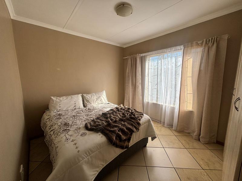 2 Bedroom Property for Sale in Florida Glen Gauteng